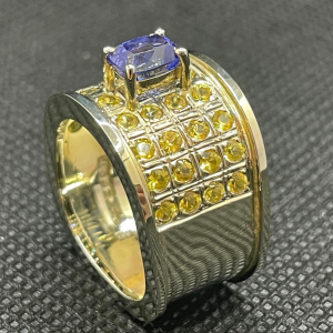 Palladium Tanzanite and Yellow Sapphire Ring by Pelegrin Gemmological