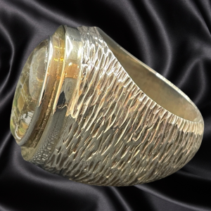 Triplet Ammolite Ring by Pelegrin Gemmological