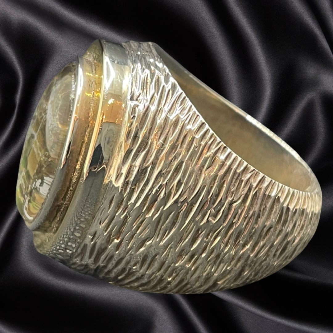 Triplet Ammolite Ring by Pelegrin Gemmological